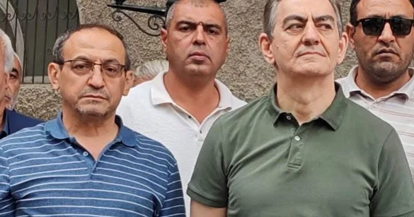 AXCP sədrinin müşaviri hakim qarşısına çıxarıldı Hakim şikayətə yox dedi