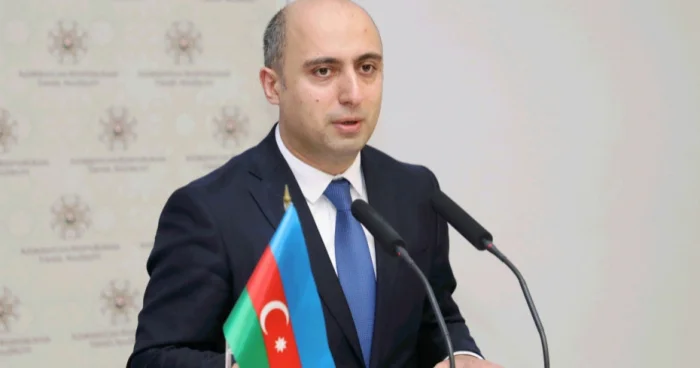 Nazirdən etriaf: 6 7 yaşlı uşağın üzərinə ağır öhdəliklər qoyuruq