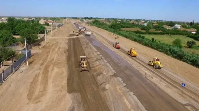 Paşinyan Əhmədianla ŞimalCənub avtomobil yolunun tikintisi ilə bağlı danışıb