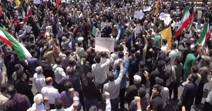 “İran dərin siyasi transformasiya həddinə yaxınlaşır”