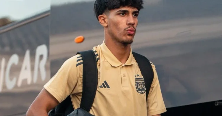 “Qalatasaray”dan yeni transfer İSTANBULA GƏLDİ