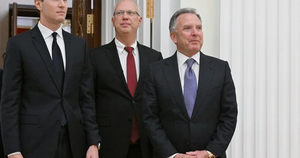 Tramp və Putinin nümayəndələri görüşüblər