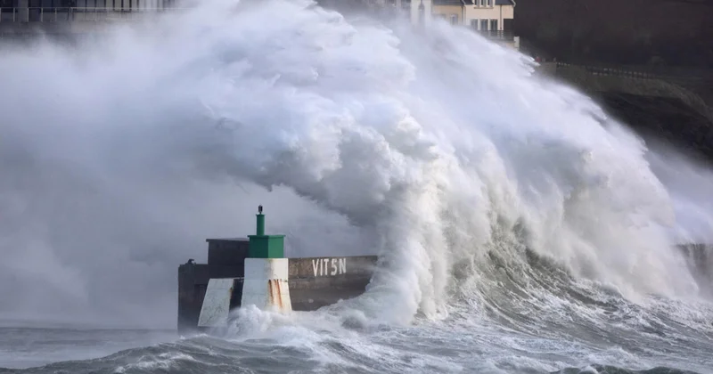 Северную Европу накрыл шторм Горетти