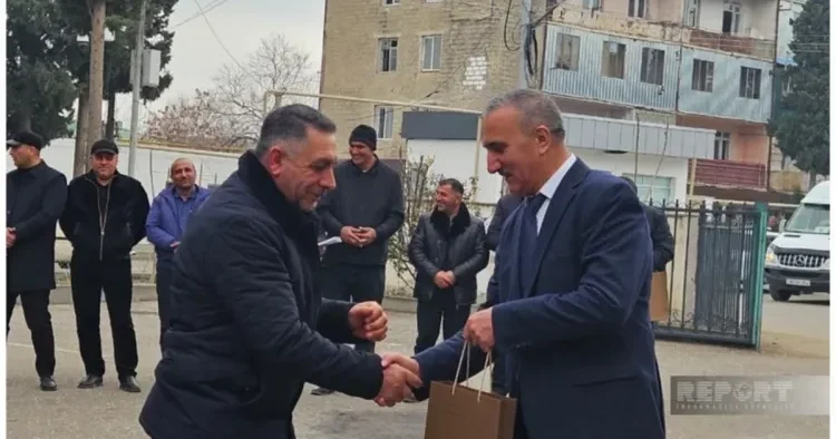 Ağdərənin dörd kəndinə qayıdan ailələrə mənzillərin açarları təqdim edildi FOTO