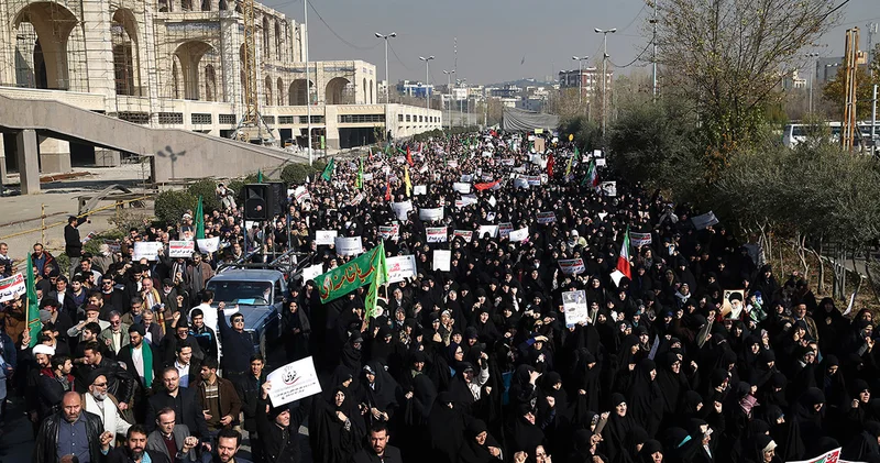 Иран на грани: Революционная гвардия войдет в города Minval Politika