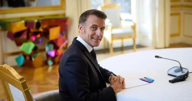 Makron Vinatyenin azadlığa buraxıldığını açıqladı