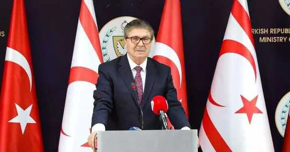 Üstel: “Kipr türk xalqı öz müqəddəratını təyin etmək hüququndan imtina etməyəcəyi aydın, birmənalı və dəyişməzdir”