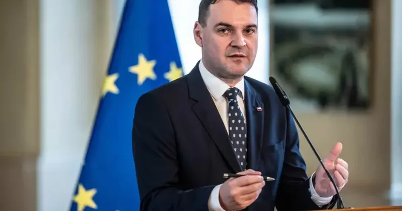 Глава МИД Чехии объяснил смену позиции правительства по поставкам боеприпасов ВСУ