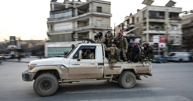 Suriya Müdafiə Nazirliyi Hələbdə atəşi dayandırdı