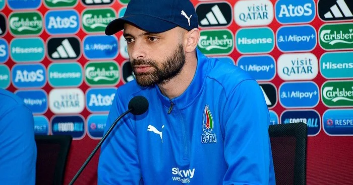 Millimizin baş məşqçisinin brifinqi olacaq