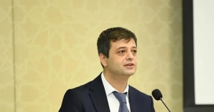 SDQ ilə yeni Suriya hakimiyyəti arasında toqquşmalar yalnız təhlükəsizlik məsələsi deyil Politoloqdan AÇIQLAMA