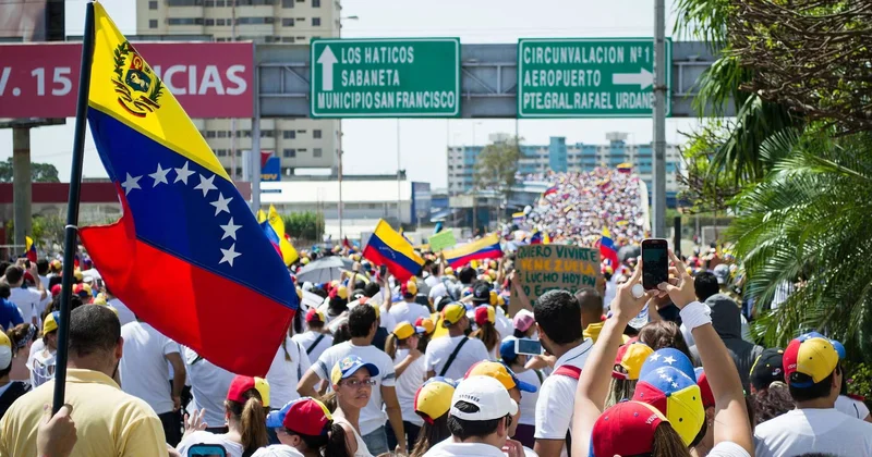 Vacib şəxslər Venesuelaya gəldi: Nə baş verir?