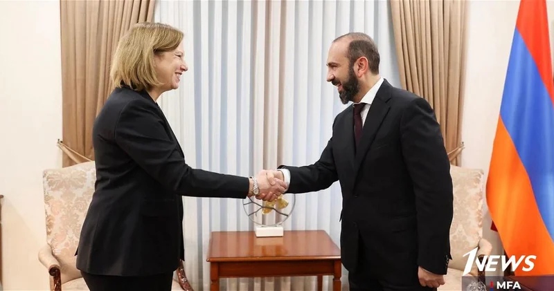 Мирзоян обсудил с послом США реализацию программы TRIPP