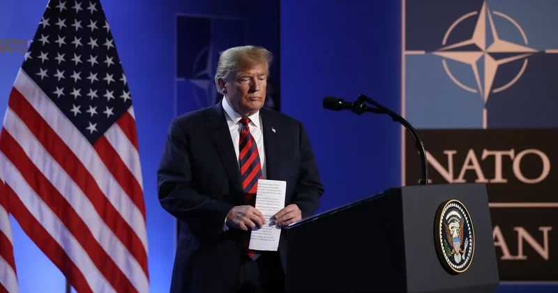 Tramp Qrenlandiya üzərində nəzarətlə NATO nun saxlanılması arasında seçim ola biləcəyini açıqlayıb