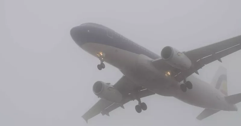 Более 15 авиарейсов в Узбекистане ушли на запасные аэродромы