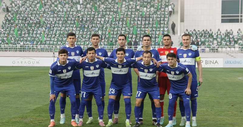 Футбольные клубы Аль Наср и Аркадага сыграют исторический матч (ФОТО)
