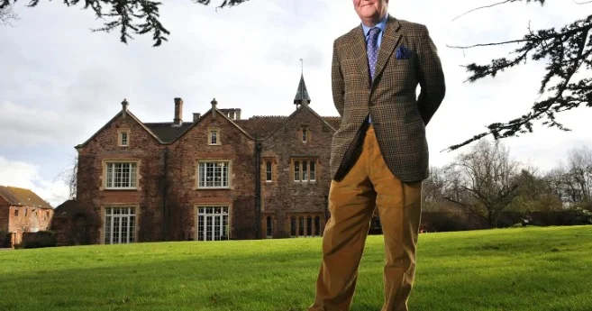 79 yaşlı milyarder özünə arvad axtarır