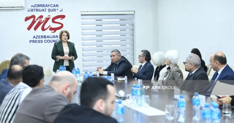 В Совете по прессе вновь сформирован состав комиссии по языку ФОТО