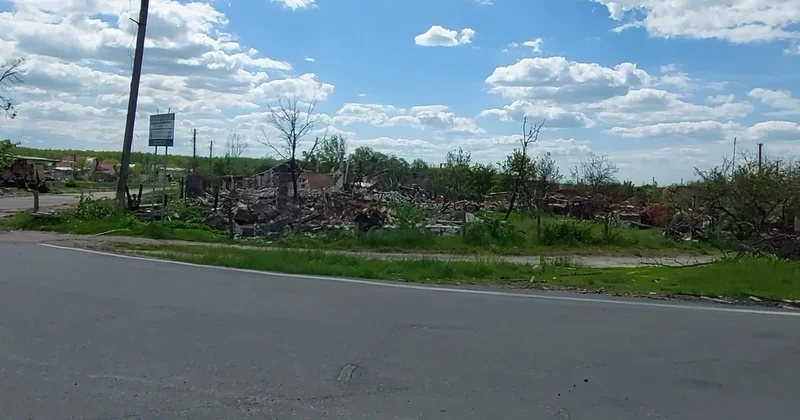 Üç bacı kəndində snayper hədəfi altında reportaj