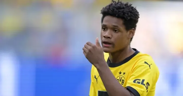 “Borussiya”nın futbolçusu “Sevilya”nın radar ında