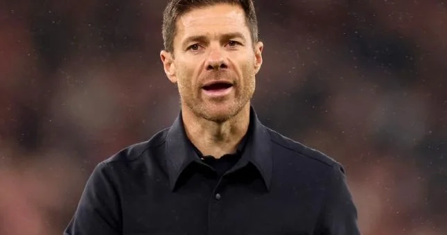 Xabi Alonso Qvardiolanı əvəz edə bilər