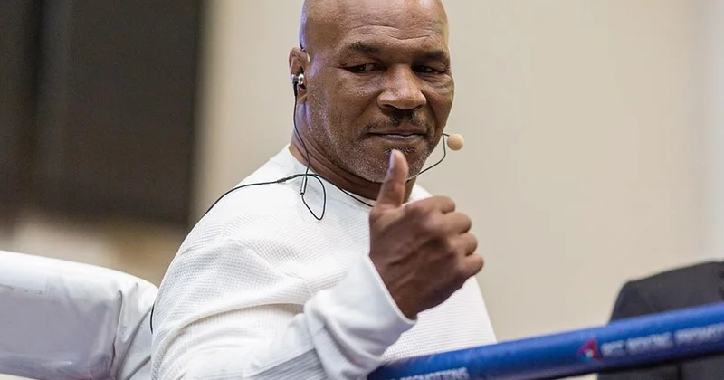 Tayson Mahmudovla döyüşəcək?