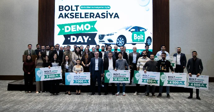 “Bolt”un sürücüsü müəllimərlə bağlı layihəsi ilə qalib oldu, 10 min manat qazandı VİDEO