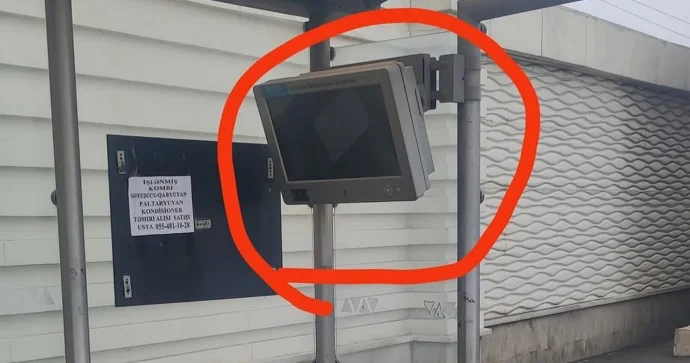 Bakıdakı dayanacaqlarda muzeylik monitorlar niyə uğursuz oldu? ARAŞDIRMA