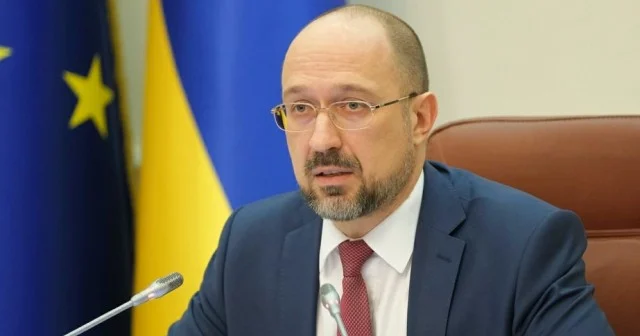 Ukraynanın müdafiə naziri istefa verdi