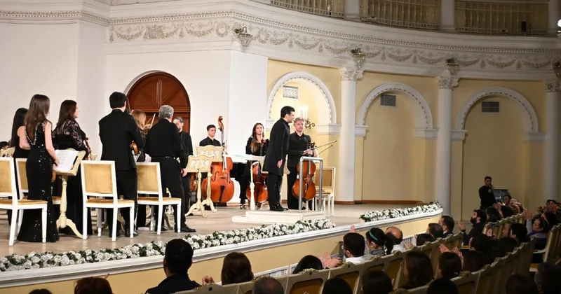 Filarmoniyada W.A.Mozart ın 270 illiyinə həsr olunmuş konsert baş tutub FOTO