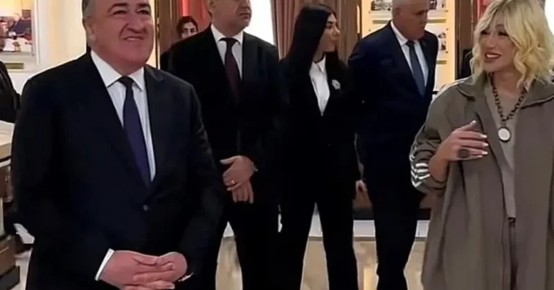 Röyaya hesabat verən icra başçısı...