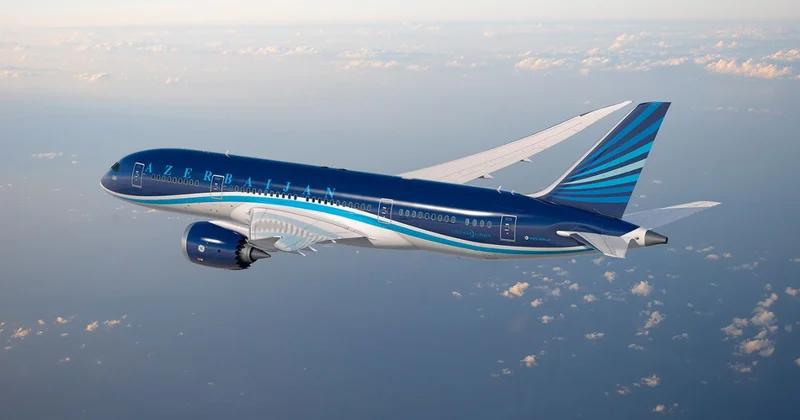 AZAL временно откладывает рейсы из Баку в Москву