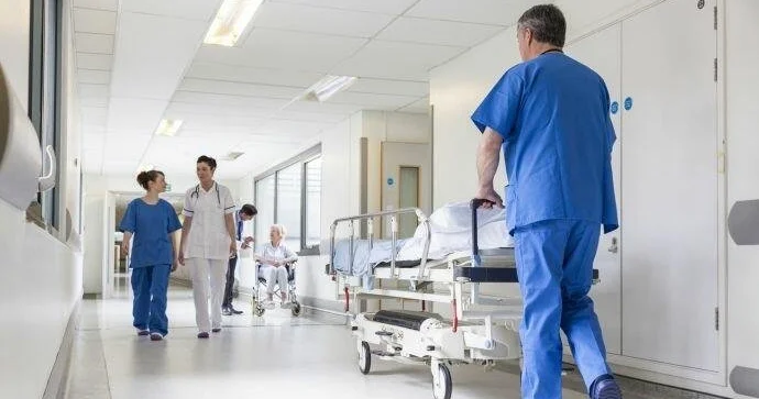 Azərbaycanda xəstəxanalar doludur? RƏSMİ CAVAB