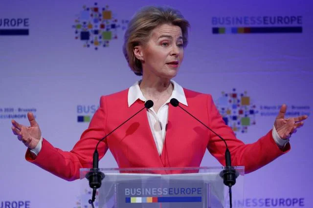 Von der Leyen “ümumi Avropa müdafiəsinə” çağırır