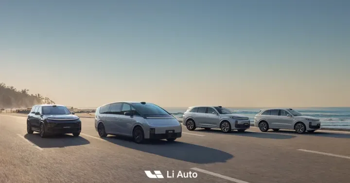 Gömrük xərcləri artsa da Li Auto qiymətləri sabit saxlayır QİYMƏTLƏR