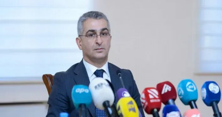 İmkanlı insanlar uşaqları harın böyüdürlər, məktəbin qapısına polis qoymaqla iş bitmir İlqar Orucov