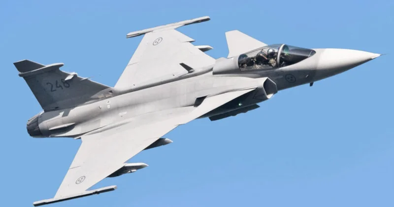 Azərbaycan İsveçin Gripen E/F qırıcı təyyarələrini almağı nəzərdən keçirir