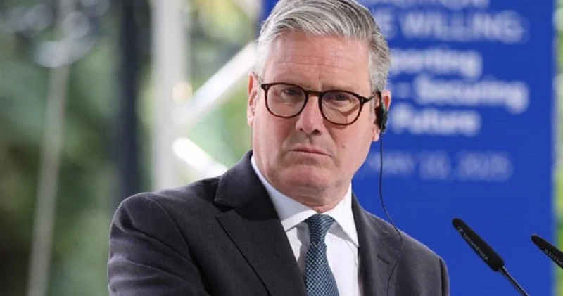 Starmer Epşteyn işinə görə baş nazir vəzifəsindən gedə bilər Bloomberg