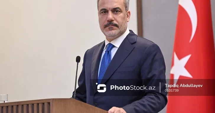 Хакан Фидан назвал иллюзиями планы свержения властей в Иране воздушными ударами