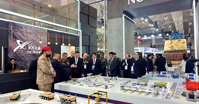 Азербайджанская делегация приняла участие в выставке World Defense Show