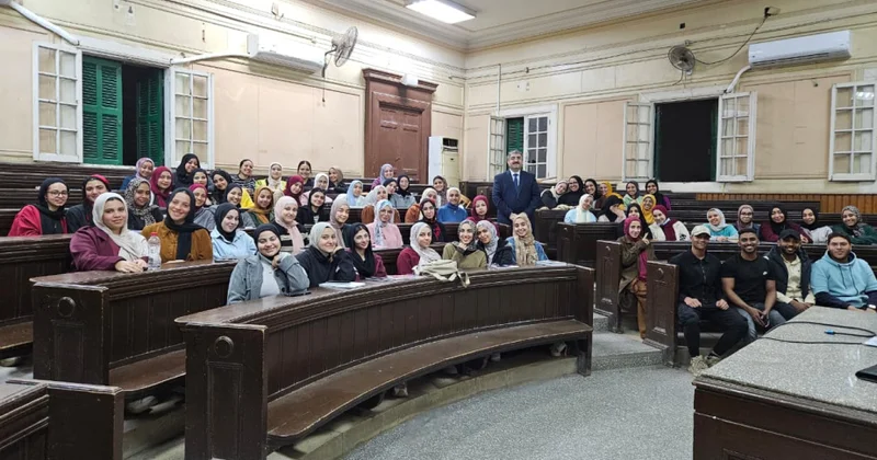 В Каирском университете продолжаются занятия по азербайджанскому языку