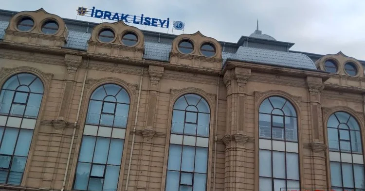 Güllələnmə olan liseydə davamiyyət necədir? RƏSMİ