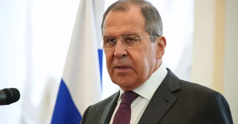 Лавров: Доллар используют как оружие против России