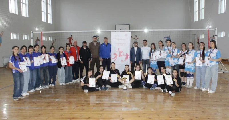 “Pink Pover Fest” çərçivəsində Qubada qız şagirdlər arasında voleybol turniri keçirilib FOTOLAR