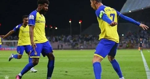 Ronaldo geri qayıdır, boykota son qoydu