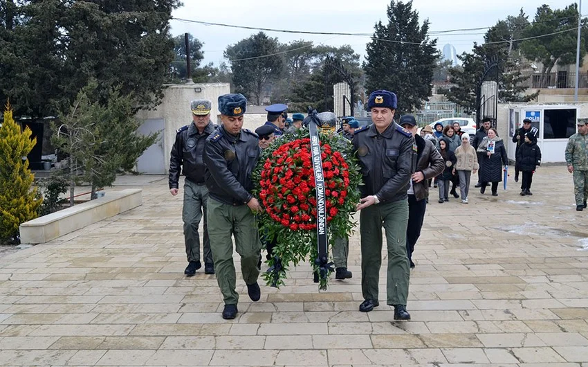 Şəhid hərbi pilot Famil Məmmədlinin xatirəsi yad edilib