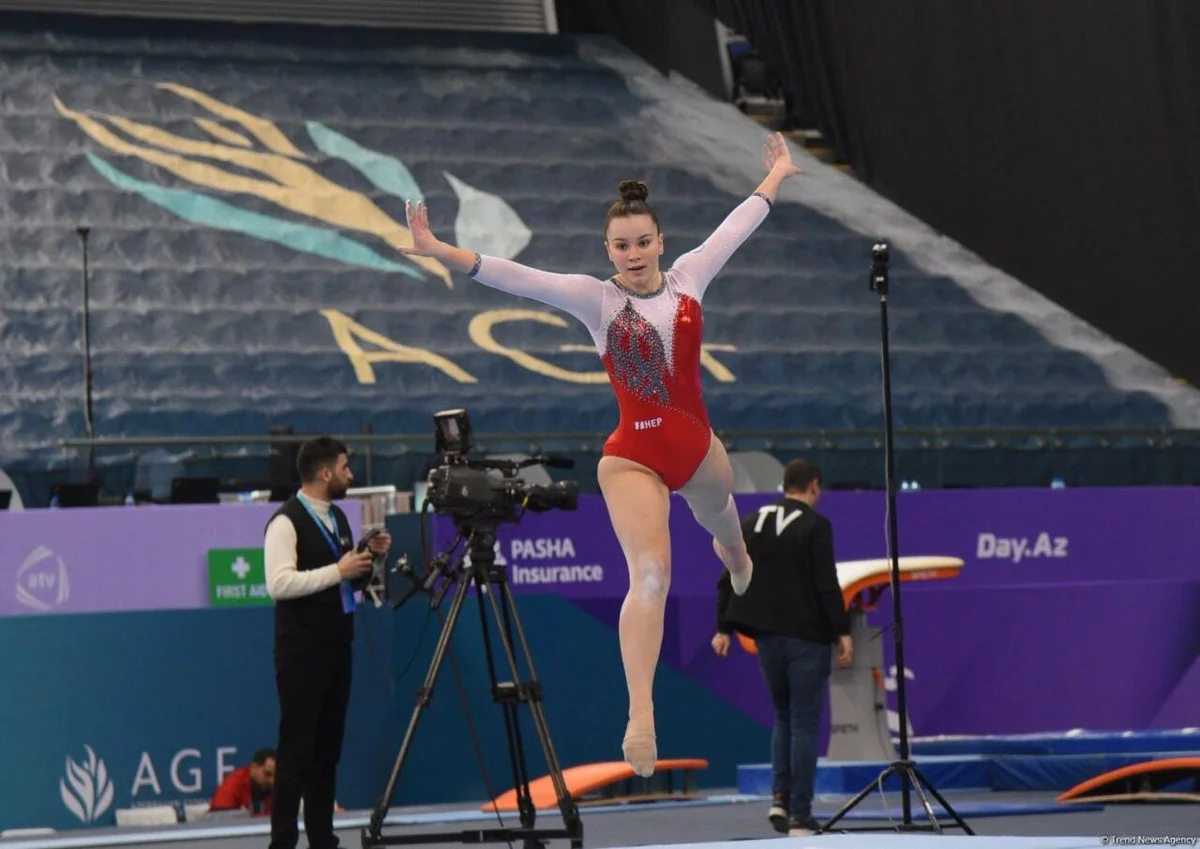 Bakıda idman gimnastikasınin sonuncu günü start götürüb FOTO