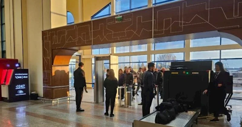 İranın hücumundan sonra Naxçıvan aeroportu yenidən fəaliyyətə başladı Fotolar
