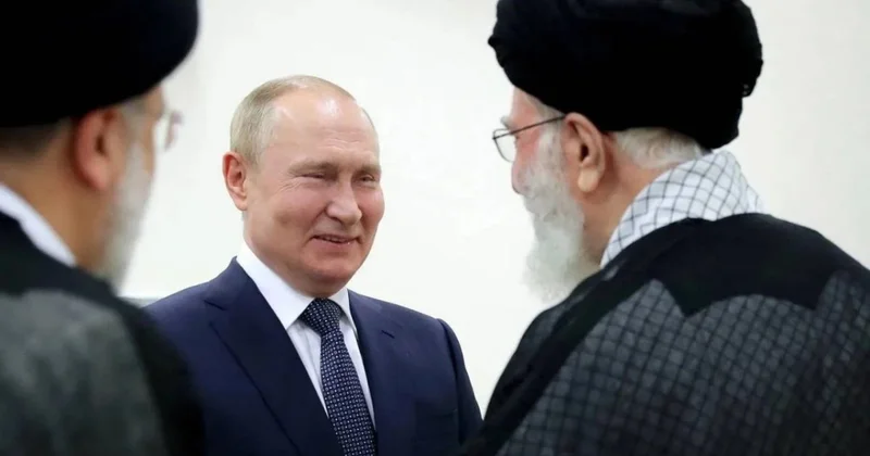 Putin Müctəba Xameneini İranın Ali Rəhbəri seçilməsi münasibətilə təbrik edib