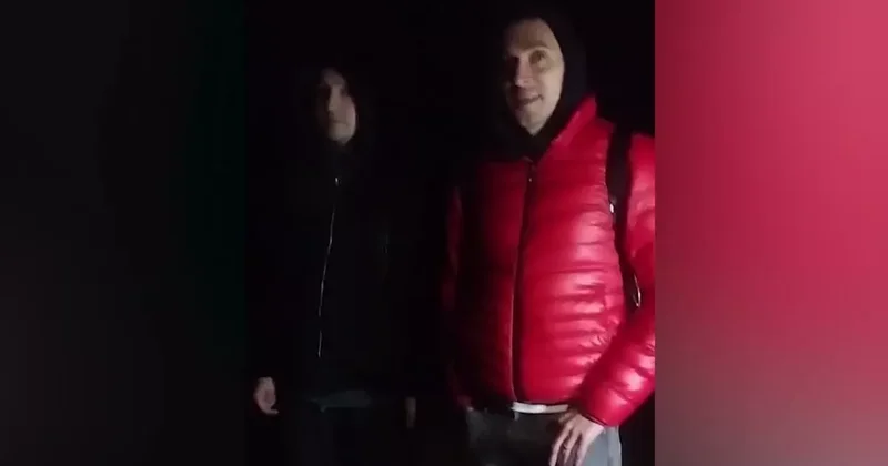 Авто с иностранцами оказался заблокирован в горах Хызы Видео